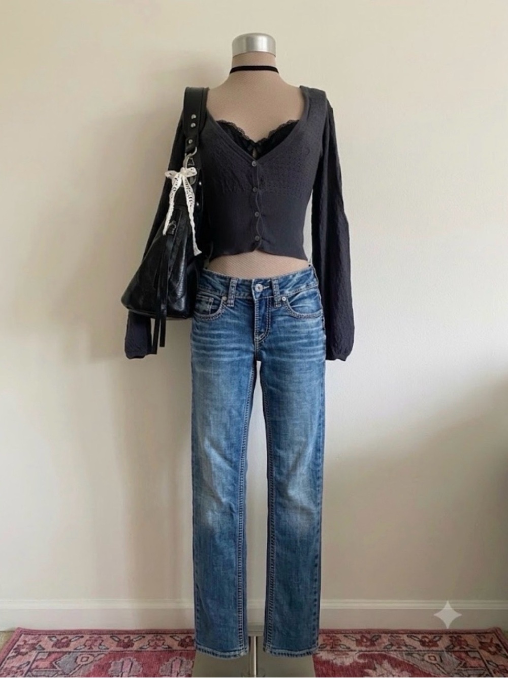 Vintage Low Rise Straight Leg Silver Jeans - Medium Blue
